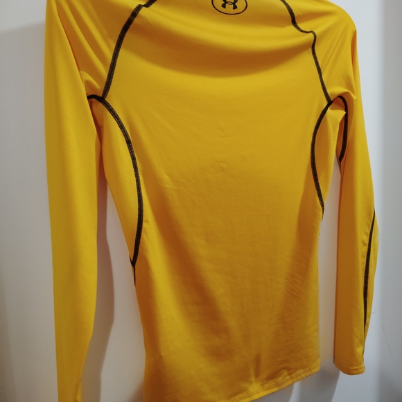 NWOT Under Armour Men's Yellow Long Sleeve Tee - Picture 2 of 4